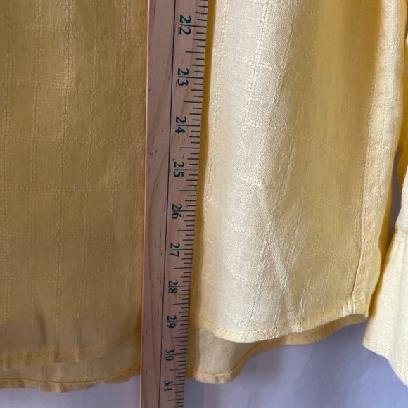 Men's Yellow Casual Button Down Shirt - Picture 5 of 9